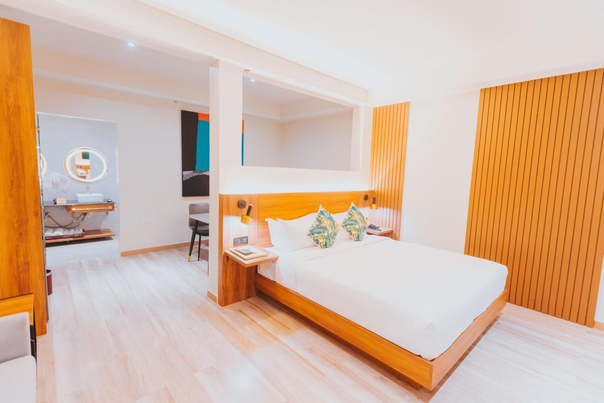 Surestay Studio By Best Western Clarkview Angeles City ภายนอก รูปภาพ