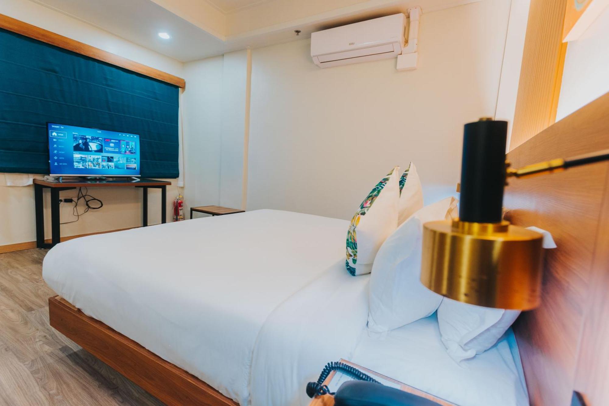 Surestay Studio By Best Western Clarkview Angeles City ภายนอก รูปภาพ